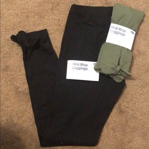 SOLD. Brand new leggings